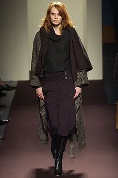 Look 10